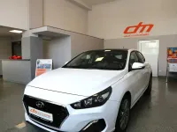 Gebraucht Hyundai i30 Style 140 PS (102 kW) 2019 Weiß Limousine