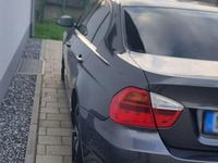 Gebraucht BMW 320 150 PS (110 kW) 2005 Silber Limousine