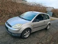Gebraucht Ford Fiesta 60 PS (44 kW) 2004 Silber Kleinwagen