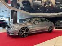 Gebraucht Mercedes E300 AMG 231 PS (169 kW) 2011 Silber Limousine