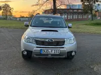 Gebraucht Subaru Forester Exclusive+ 147 PS (108 kW) 2011 Silber SUV