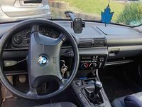 Gebraucht BMW 316 105 PS (77 kW) 1999 Rot Limousine