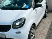 Gebraucht Smart ForFour Basis 70 PS (51 kW) 2016 Weiß Kleinwagen