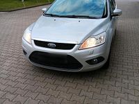 Gebraucht Ford Focus Viva 109 PS (80 kW) 2010 Silber Kombi