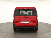 Gebraucht Ford Tourneo Courier Titanium 125 PS (91 kW) 2025 Andere Van / Kleinbus