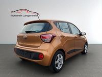 Gebraucht Hyundai i10 Style 87 PS (63 kW) 2017 Gold Kleinwagen