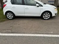 Gebraucht Opel Corsa 69 PS (50 kW) 2010 Weiß Kleinwagen