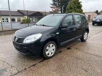 Gebraucht Dacia Sandero 75 PS (55 kW) 2012 Schwarz Limousine