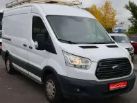 Gebraucht Ford Transit Trend 131 PS (96 kW) 2018 Frostweiß Van / Kleinbus