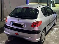 Gebraucht Peugeot 206 88 PS (64 kW) 2003 Silber Coupé