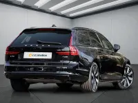 Gebraucht Volvo V90 455 PS (334 kW) 2025 Schwarz Kombi