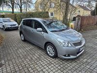 Gebraucht Toyota Verso Multidrive S 147 PS (108 kW) 2010 Silber Van / Kleinbus