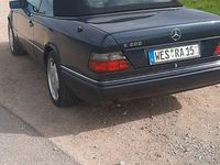 Second-hand Mercedes E200 136 CP (100 kW) 1997 Negru Cabrio