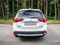 Gebraucht Mitsubishi Outlander 150 PS (110 kW) 2018 Weiß SUV
