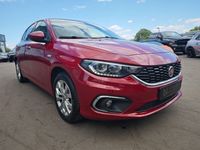 Gebraucht Fiat Tipo 120 PS (88 kW) 2019 Rot Limousine
