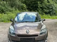 Gebraucht Renault Grand Scénic III 110 PS (80 kW) 2011 Braun Van / Kleinbus