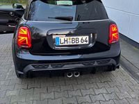 Gebraucht Mini John Cooper Works 231 PS (169 kW) 2024 Schwarz Kleinwagen