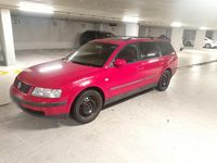 Gebraucht VW Passat 125 PS (91 kW) 1999 Rot Kombi