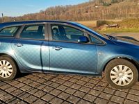 Gebraucht Opel Astra Edition 110 PS (80 kW) 2014 Blau Kombi