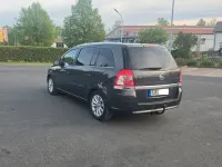 Gebraucht Opel Zafira Family 140 PS (102 kW) 2014 Grau Van / Kleinbus