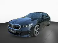 Gebraucht BMW 530e M Sport 299 PS (219 kW) 2025 Black sapphire (schwarz) Limousine