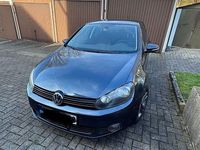 Gebraucht VW Golf VI Team 105 PS (77 kW) 2010 Blau Kleinwagen