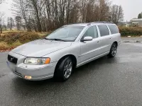 Gebraucht Volvo V70 185 PS (136 kW) 2005 Silber Kombi