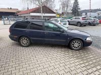 Gebraucht Volvo V40 102 PS (75 kW) 2002 Blau Kombi