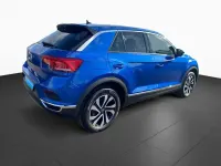 Używany VW T-Roc Active 116 KM (85 kW) 2021 Niebieski SUV