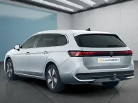Gebraucht VW Passat 150 PS (110 kW) 2025 Silber Kombi