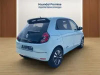 Używany Renault Twingo Techno 60 kW (82 KM) 2022 Niebieski Hatchback