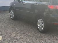 Usado Mazda 2 80 HP (58 kW) 2005 Preto Citadino