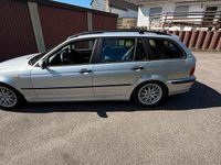 Gebraucht BMW 320 150 PS (110 kW) 2003 Grau Kombi