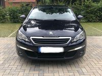Gebraucht Peugeot 308 Allure 125 PS (91 kW) 2013 Blau Limousine