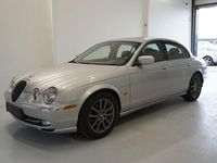 Second-hand Jaguar S-Type S 276 CP (202 kW) 2000 Argintiu Berlinǎ