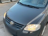 Gebraucht VW Fox 54 PS (39 kW) 2007 Grau Kleinwagen