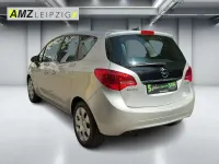Gebraucht Opel Meriva Edition 101 PS (74 kW) 2010 Starsilber iii m2 Van / Kleinbus