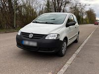 Gebraucht VW Fox 60 PS (44 kW) 2010 Weiß Kleinwagen