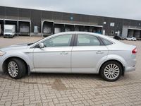 Usado Ford Mondeo Titanium 203 CV (149 kW) 2010 Plateado Berlina