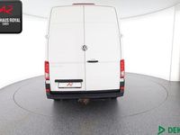 Gebraucht VW Crafter 177 PS (130 kW) 2018 Candyweiß Van