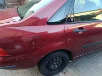 Usado Ford Focus Ambiente 75 CV (55 kW) 2000 Berlina