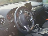 Gebraucht Mercedes B250 Edition 211 PS (155 kW) 2017 Grau Van / Kleinbus