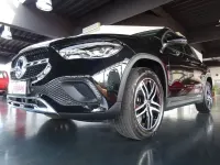 Gebraucht Mercedes GLA180 Progressive 136 PS (100 kW) 2022 Schwarz SUV