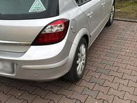 Gebraucht Opel Corsa 100 PS (73 kW) 2004 Grau Kleinwagen