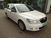 Gebraucht Skoda Octavia 102 PS (75 kW) 2010 Candyweiss Kombi