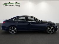 Gebraucht Mercedes C220 200 PS (147 kW) 2022 Blau Limousine