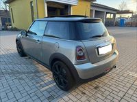 Second-hand Mini Cooper D 109 CP (80 kW) 2009 Andere farben Hatchback