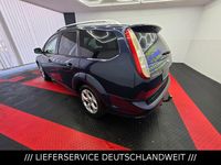Gebraucht Ford Focus Viva 109 PS (80 kW) 2010 Blau Kombi