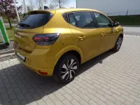 Neu Dacia Sandero Expression 101 PS (74 kW) 2026 Gold Limousine
