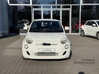 Gebraucht Fiat 500e 86 kW (118 PS) 2023 Arktis weiß) (weiss Kleinwagen